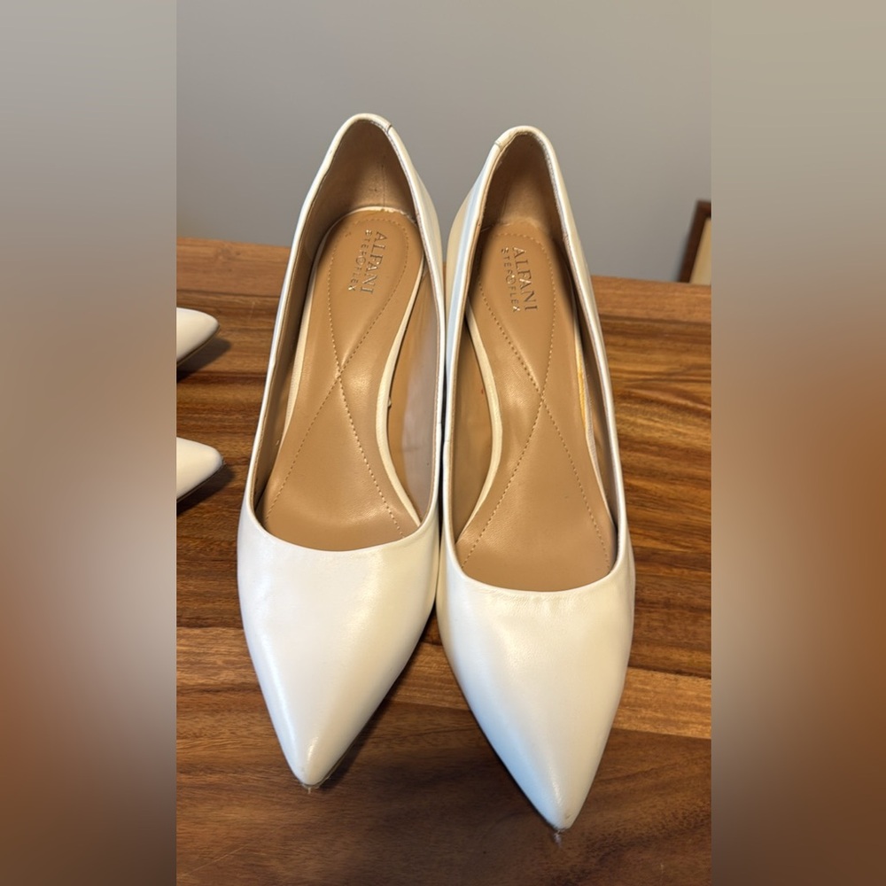 Alden White Heels with Pointed Toe Design